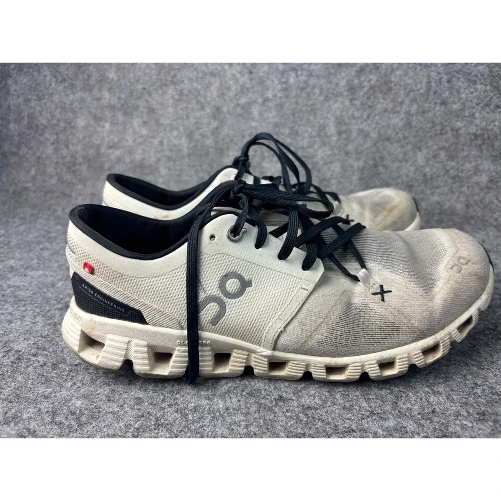 On Cloud X Running Shoes Womens 8.5 White Black CloudTec Trainers 60.98697